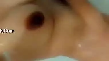 Today Exclusive- Sexy Desi Girl Record Her Shower Video For Bf