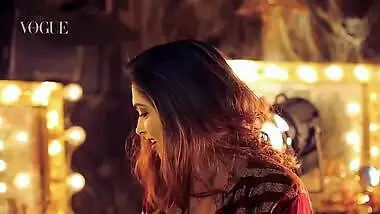 Deepika Padukone hot fuckable body..rmc