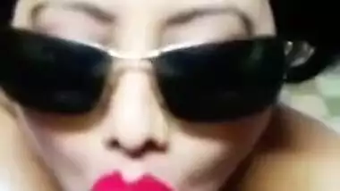 Desi Bhabhi suking Hus Frnd dik aftr Pparty