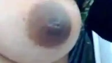 Beautiful Desi Wife Showing