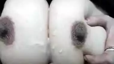 Point of view porn video of Indian guy cumming on girl's breasts