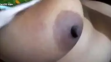 Fouziya Maamis Cute NIce Boobs