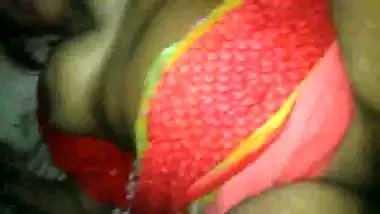 Mature Indian aunty cheated on her XXX husband with her neighbour MMS