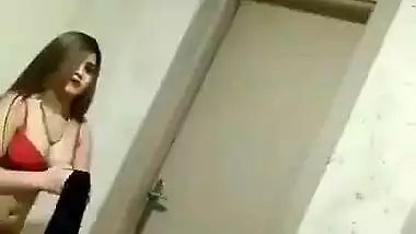 Amazing sexy shape call girl in hotel after fuck dressing recorded by BF