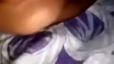 Bangladeshi girl showing sharp boobs viral MMS