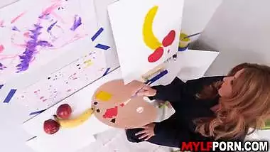 Smoking hot MILF artist India Summer loves doing nude fuck painting session with her favorite model Johnny Castle.