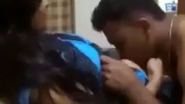 සැමියා පැමිණීමට පෙර ඉක්මන් කරන්න