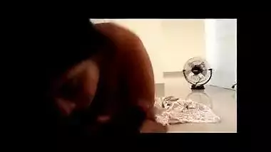 XXX movie scene of Indian bhabhi Roshni engulfing cock