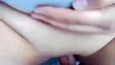 Amazing Hot Car Sex Video Of Delhi Girl With Hindi Audio