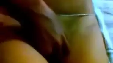 Cutie Bhabhi He Saying Ek MInute Ek Minite